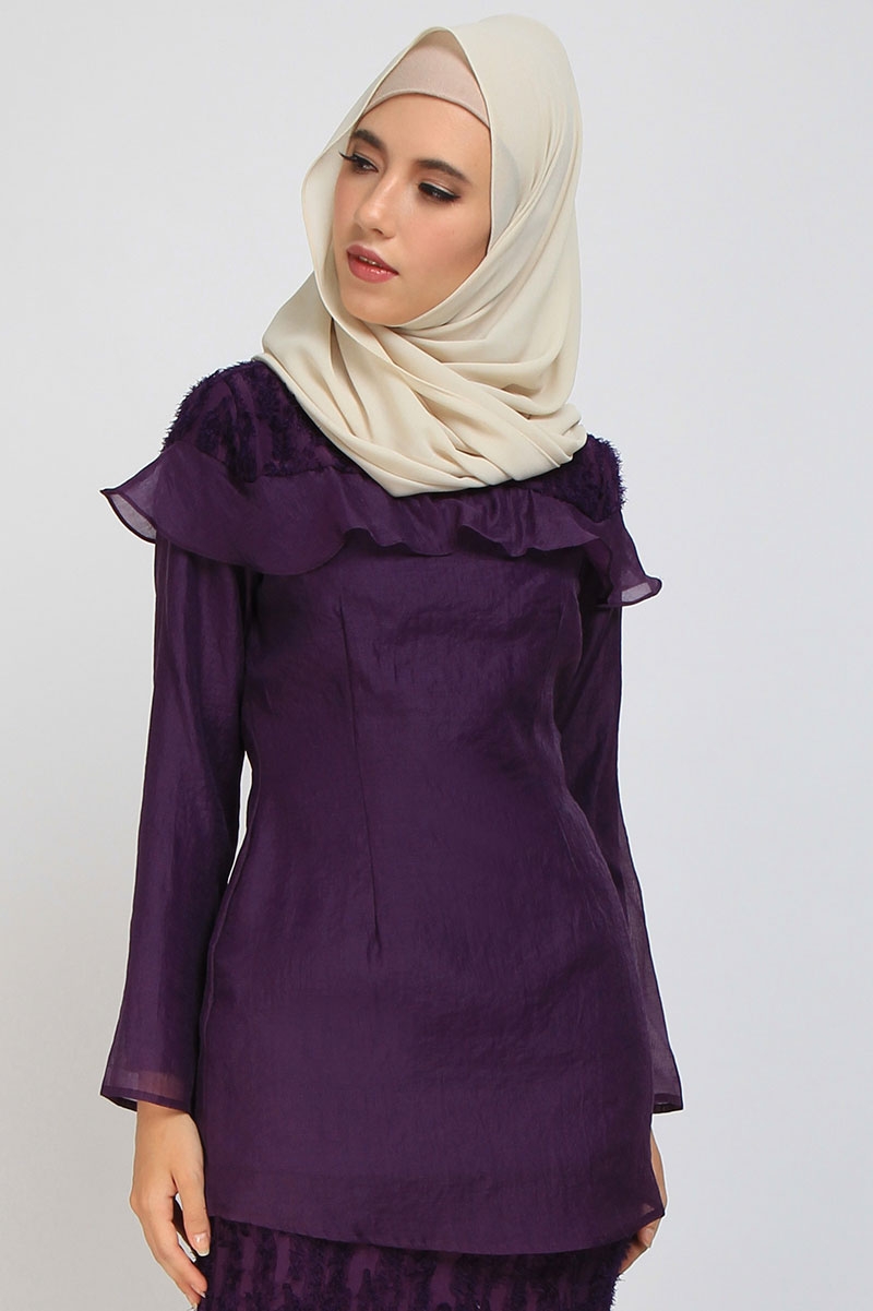 Giana Slightly Fitted Blouse Dark Purple Poplook Com