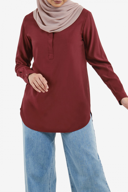 Haidence The Henley Popover Blouse - Deep Red