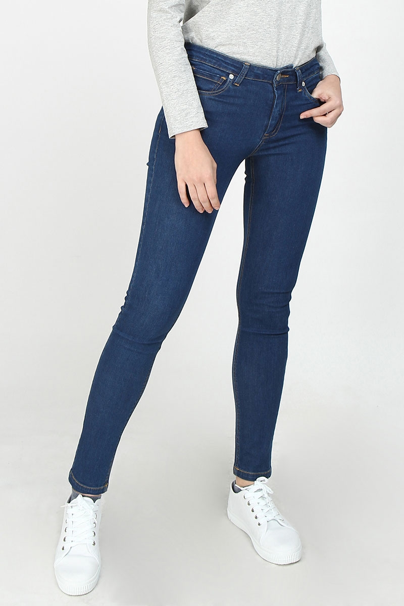 dark skinny jeans