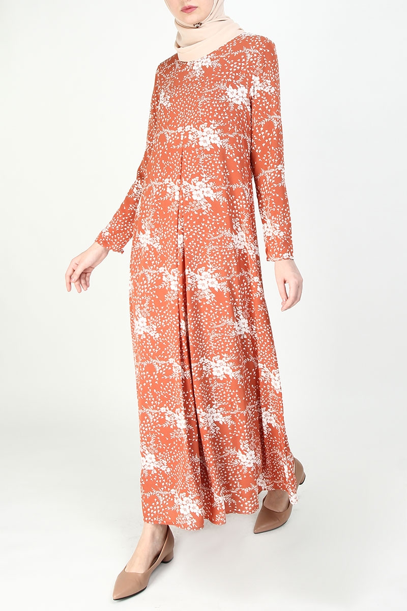 jubah pleated