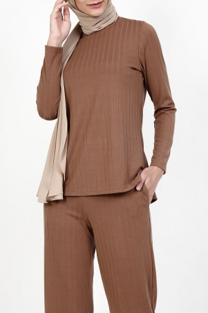 Heerin Ribbed Crew Neck Blouse - Light Brown