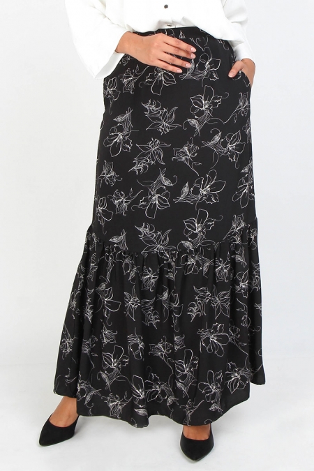 Daiya Gathered Hem Skirt - Black Print