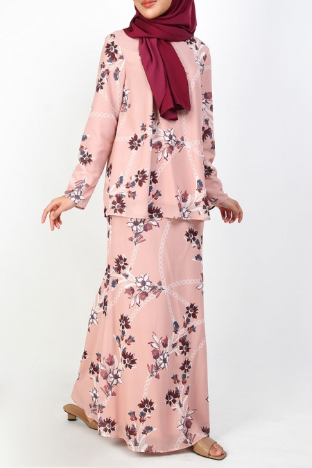Masuya Blouse & Skirt - Pink Chain Floral