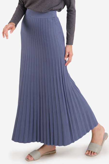 Sufiya Ribbed Knit Skirt - Lake Blue
