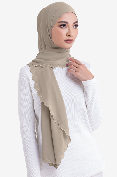 Ruvel Embroidered Scallop Headscarf