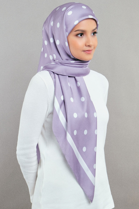 Andie Satin Printed Square Headscarf - Lilac/White Dots