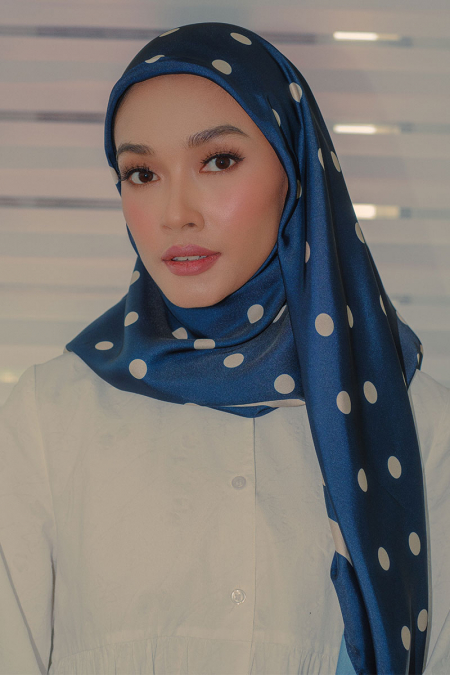 PRE-ORDER Andie Satin Printed Square Headscarf - Navy/Beige Dots