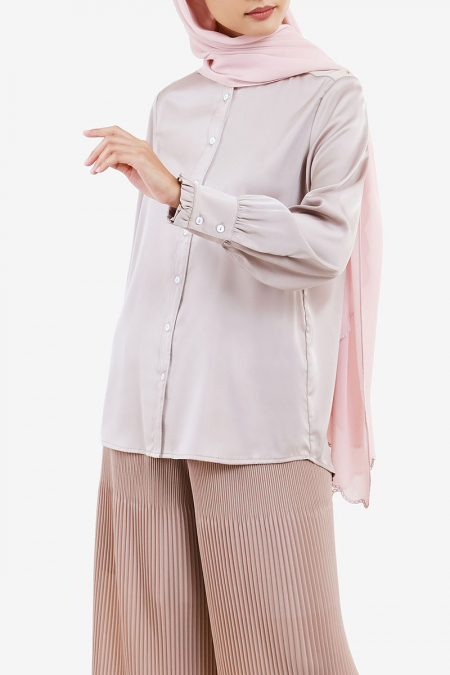 Jailey Front Button Blouse - Taupe