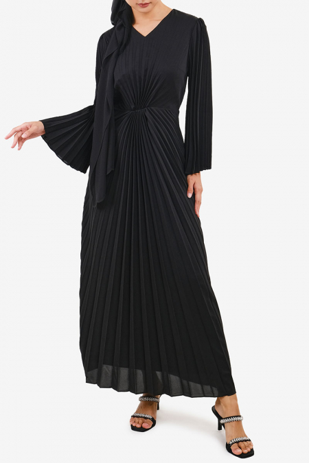 Makala Pleated Dress - Black