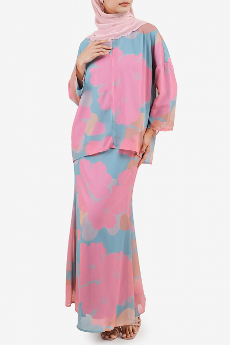 Naura Blouse & Skirt - Blue/Pink Floral