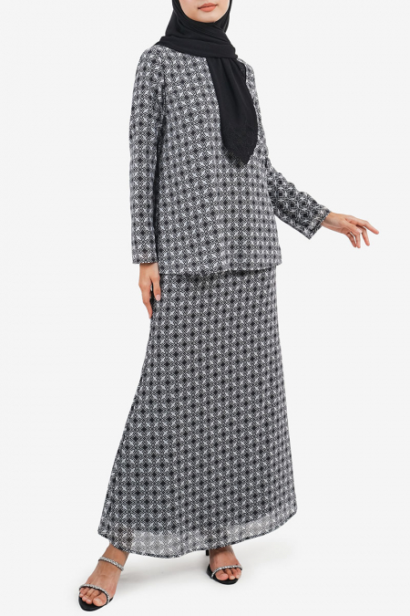 Salma Blouse & Skirt - Black/White Geo