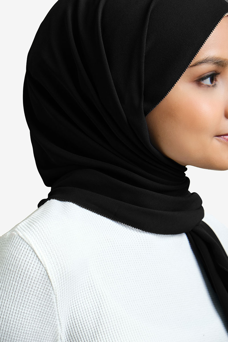 Janie Eyelash Headscarf