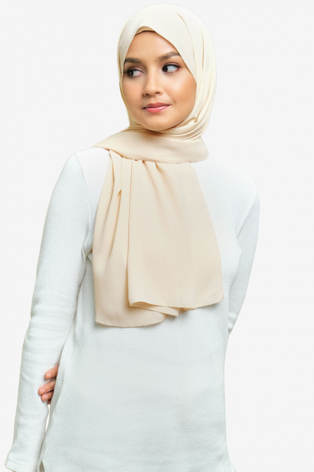 Janie Eyelash Headscarf - Oat Milk