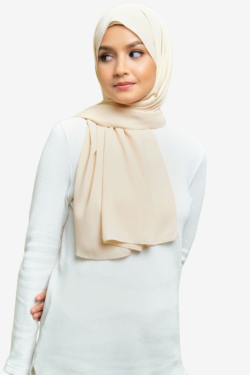 Janie Eyelash Headscarf