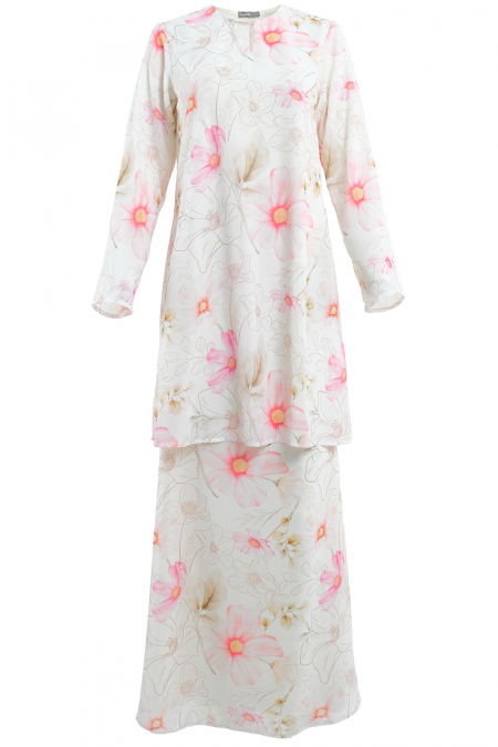 Gembira Blouse & Skirt - White Flower Potrait
