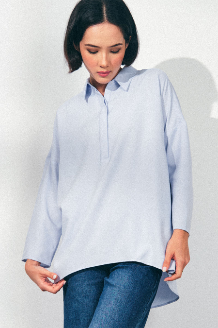 Wina Henley Shirt - Light Heather Blue