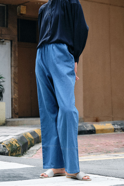 Nalani Wide Legged Jeans