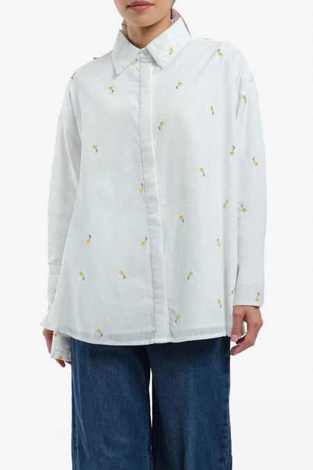 Kiandra Embroidered Shirt - White Flower