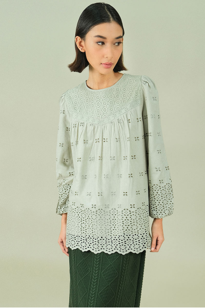 Bristol Embroidered Eyelet Blouse