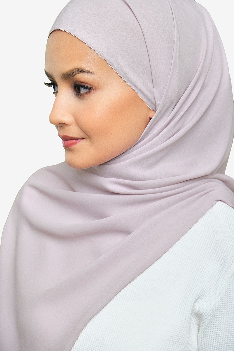Janie Eyelash Headscarf