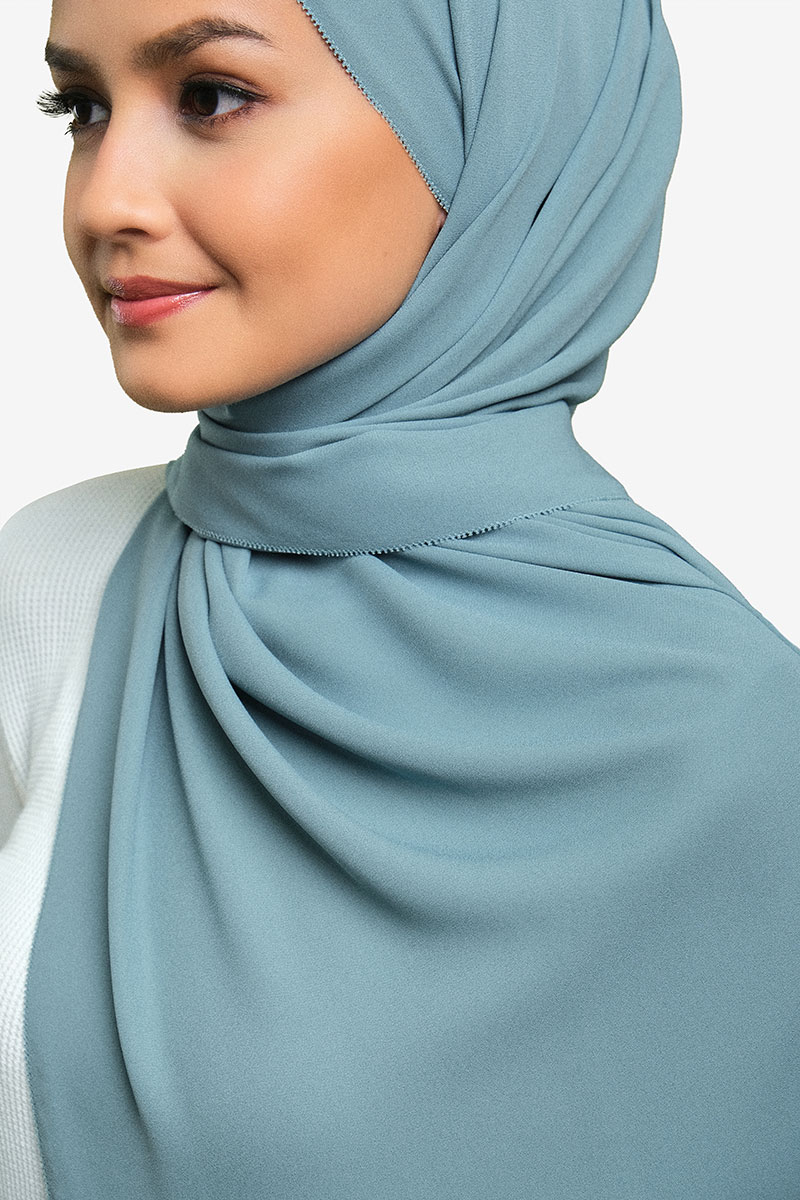 Janie Eyelash Headscarf