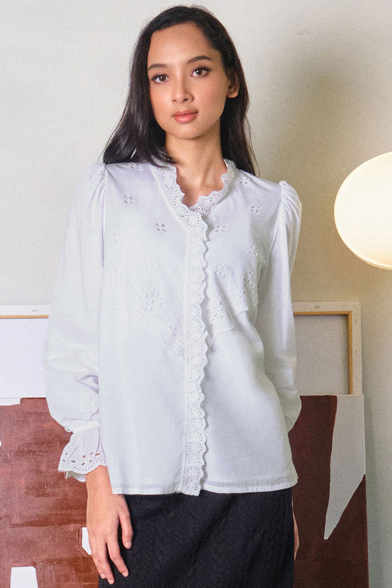 Devaki Front Button Blouse