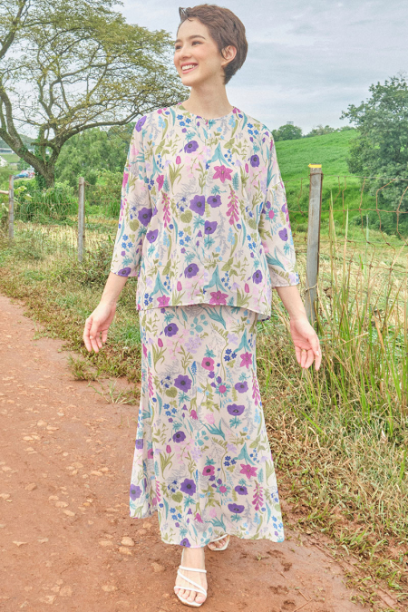 Sentosa Blouse & Skirt - Beige/Purple Fleur