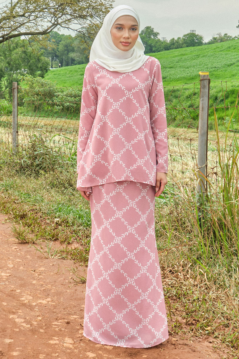 Lanting Blouse & Skirt