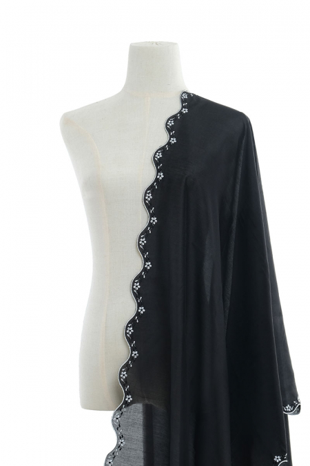 Rozita Embroidered Selendang - Black