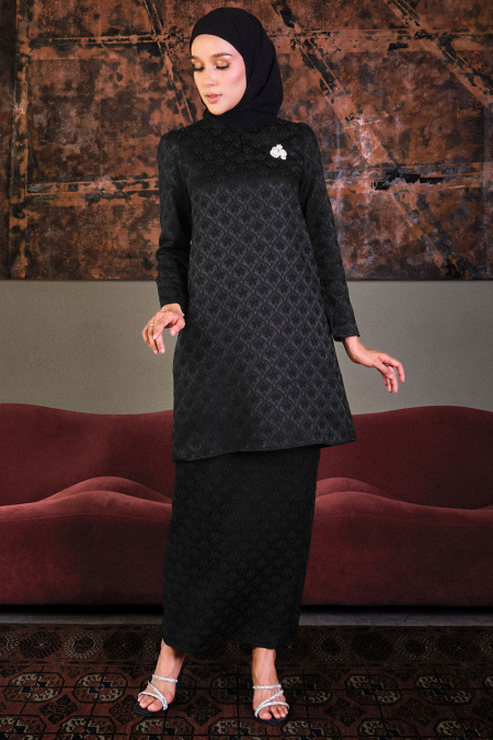 Senyum Blouse & Skirt - Black