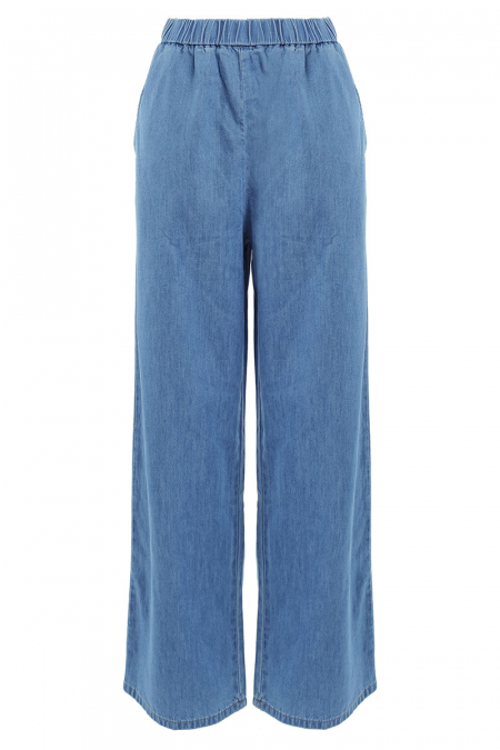 Rylin Wide Legged Jeans - Light Wash